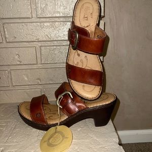 Born brown sandal with a modest heel. Very comfortable, soft cushion and nwt!!